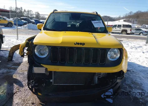 2017 Jeep Renegade Altitude 4X4 из США, поврежденный, VIN ZACCJBBB9HPE98757